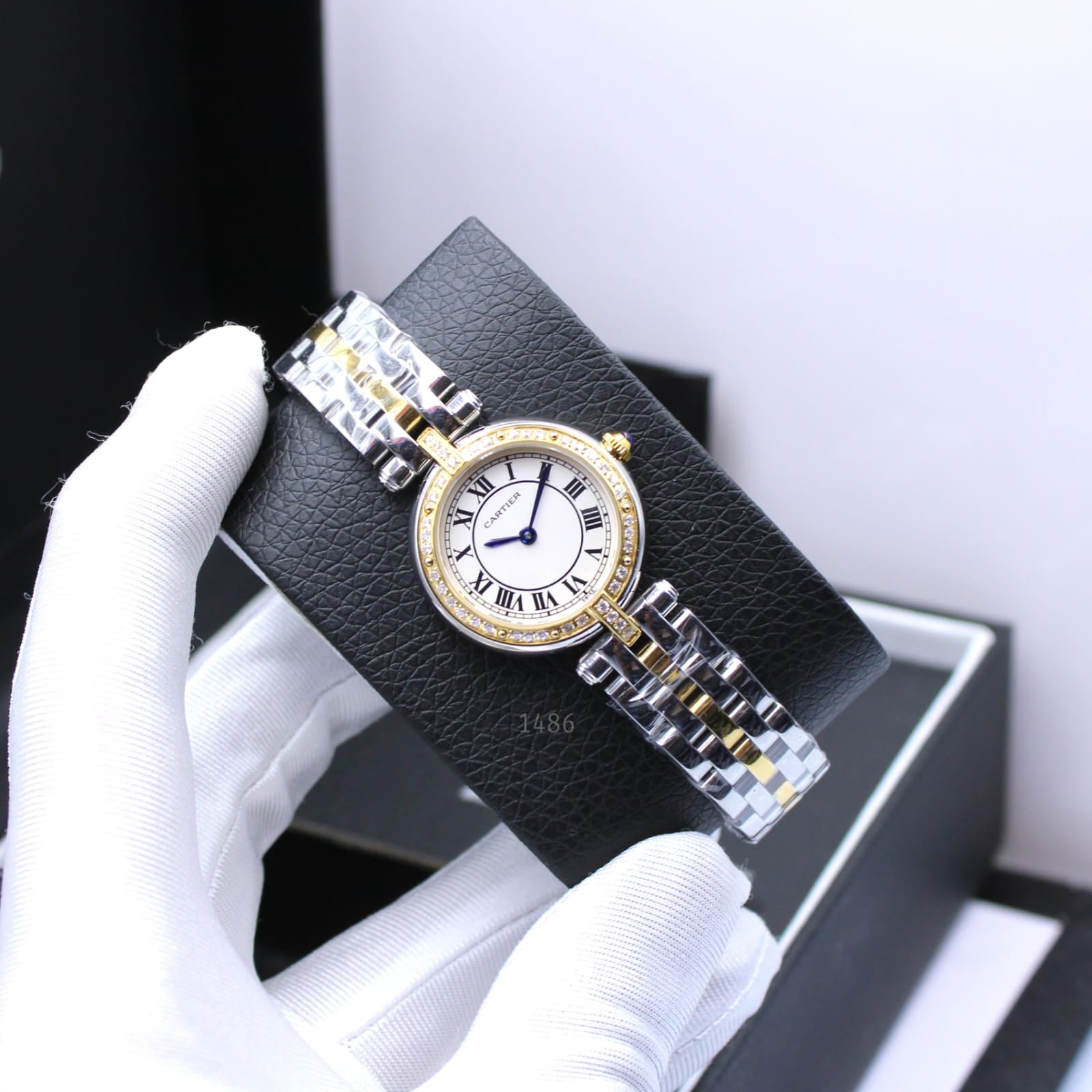 Cartier Round Ladies Watch – Two Tone & Diamond Detail - view 3
