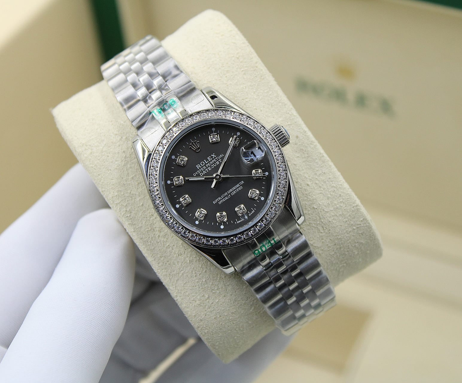 Rolex Lady-Datejust – Black Dial & Diamond Bezel - view 5